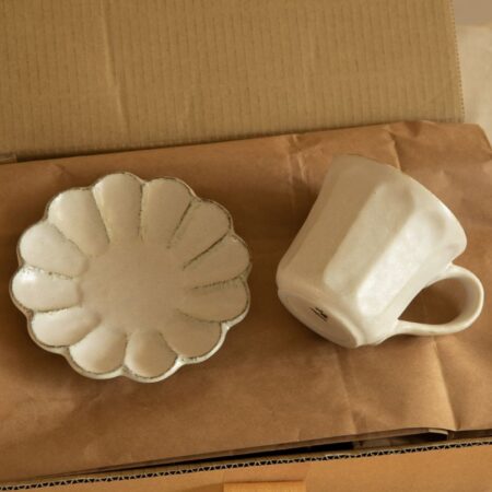 Kohyo Rinka Coffee Mug and Saucer plate set