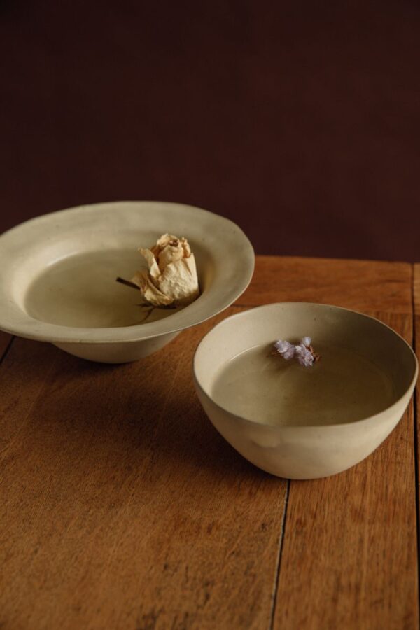 Yukina Omori Rim bowl (Light Beige / Dark Beige) - Image 6