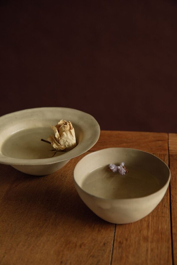 Yukina Omori Non-rim bowl (Light Beige / Dark Beige) - Image 6