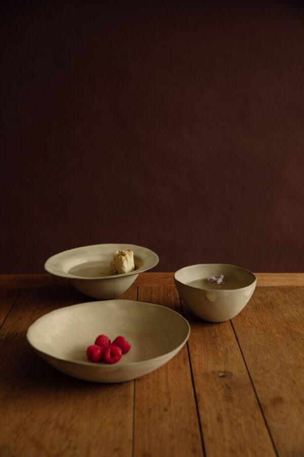 Yukina Omori Non-rim bowl (Light Beige / Dark Beige) - Image 7