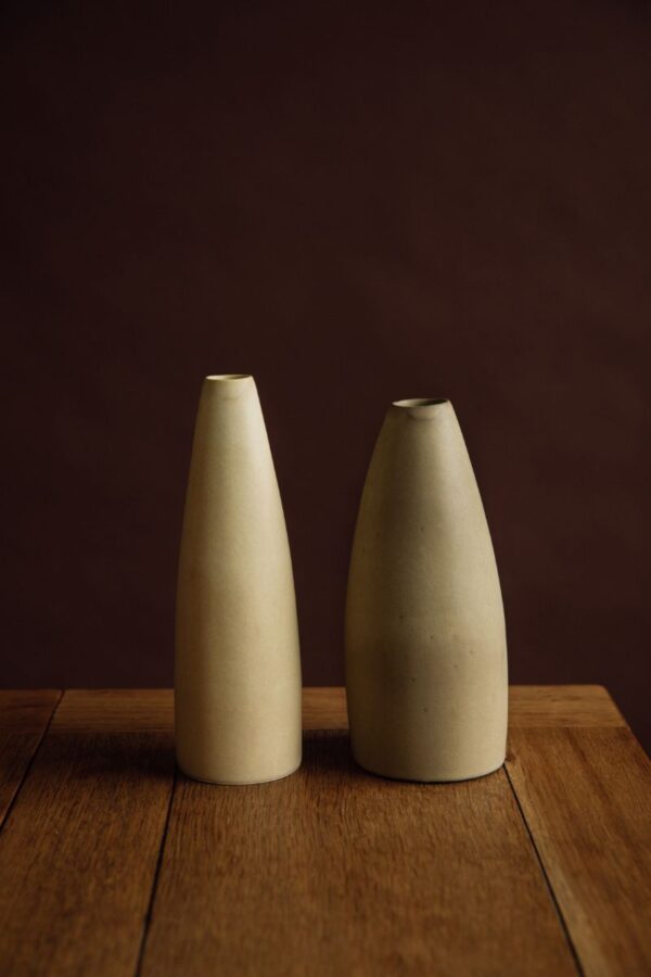 Yukina Omori Tall Vase (Light Beige / Dark Beige)