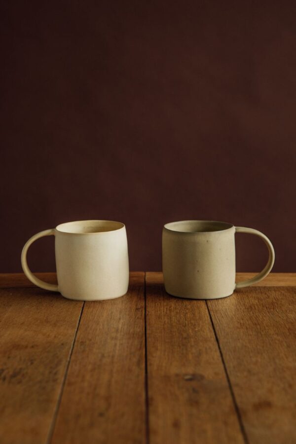 Yukina Omori Mug (Light Beige / Dark Beige)