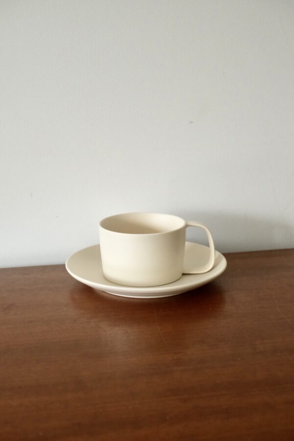 KONARE Moment White Cup and Saucer Set