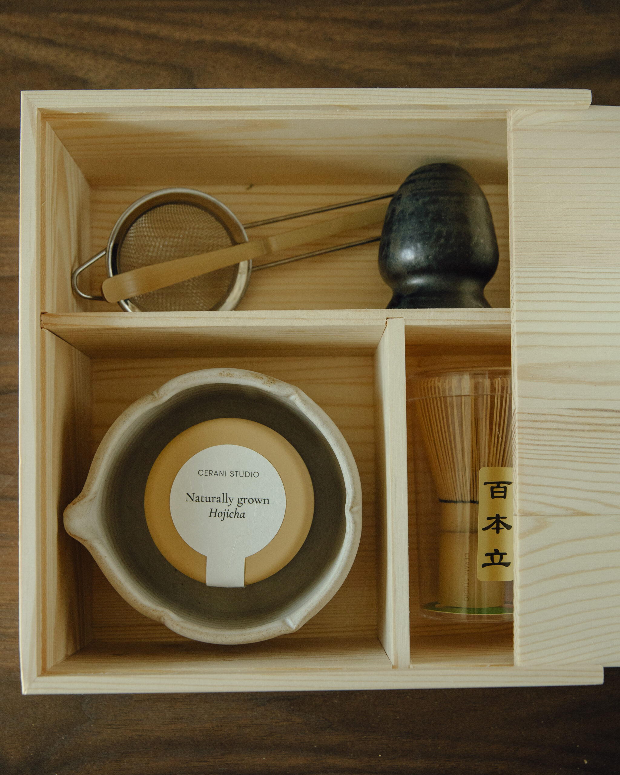 Traditional Japanese Hojicha Gift set